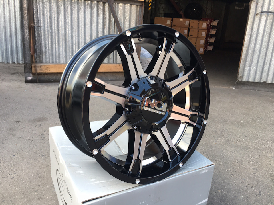 внедорожный комплект литых дисков ION 196 а Toyota LC200, Tundra, Dodge ...