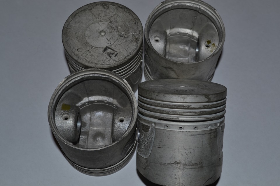 поршень москвич 402. поршневая группа на москвич 2140. поршень 85 мм москвич. поршень москвича. поршневая 92мм на м 412.