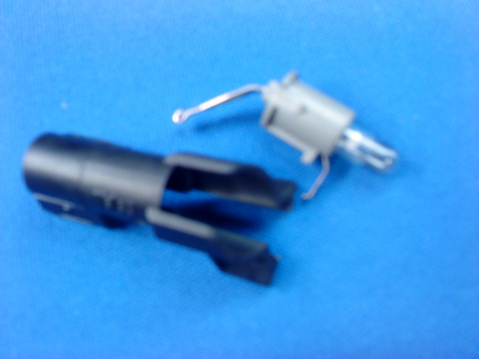 заменил лампочку в прикуривателе — Renault Logan (1G), 1,4 л, 2007 года ...