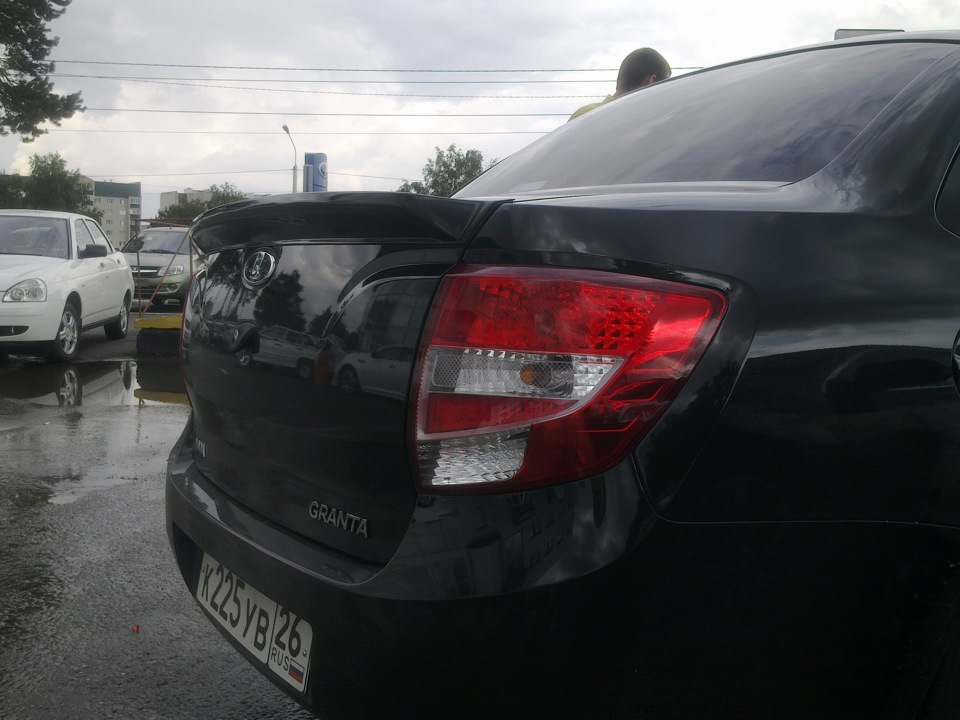 спойлер гранта спорт — Lada Гранта (1G), 1,6 л, 2013 года | тюнинг | DRIVE2