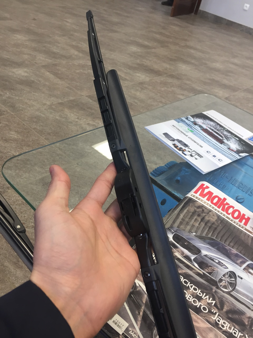 Щетка стеклоочистителя каркасная bosch twin spoiler 602s 600 мм / 600 мм, 2 шт. Щётка стеклоочистителя avantech spoiler 550. 3397118325 bosch. Щетка стеклоочистителя hyundai kia 650 со спойлером. Vfh40 valeo щётка стеклоочистителя со спойлером 16751.