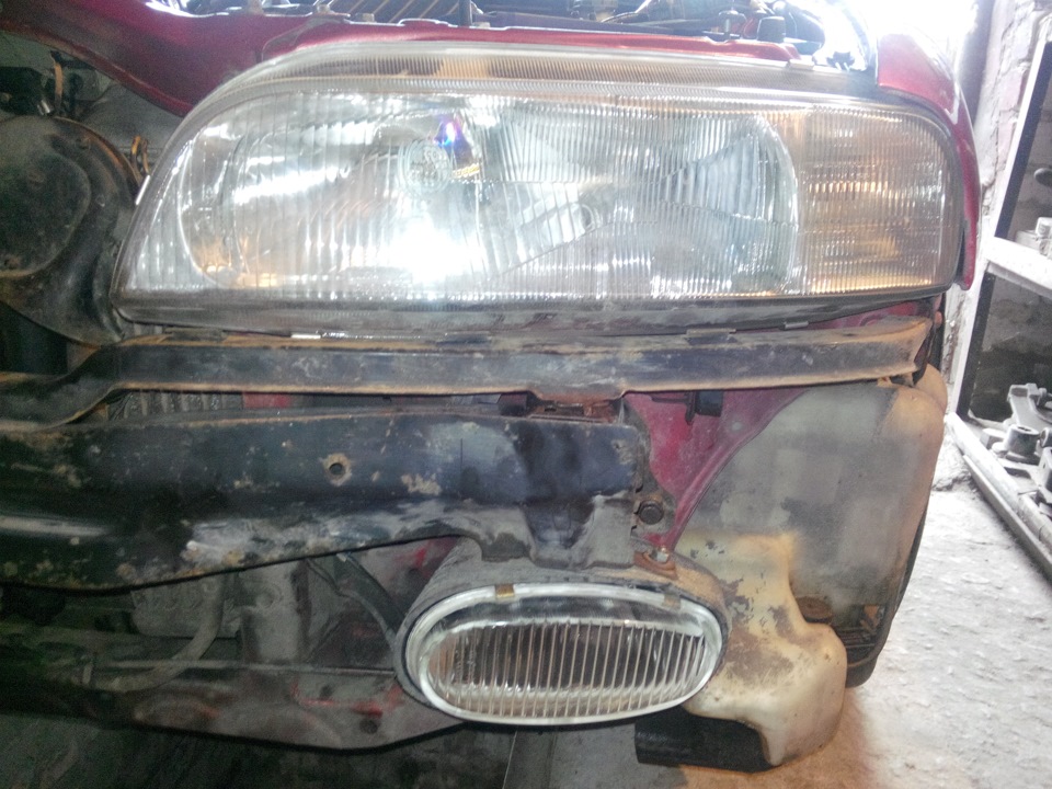 Фары у машинки не регулируются. — Rover 600, 2 л, 1995 года | своими ...