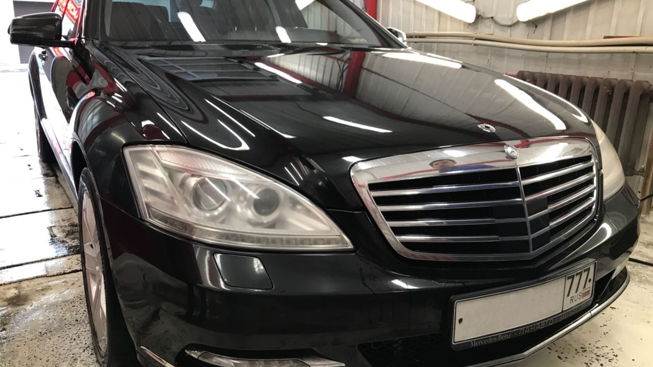 Mercedes-Benz S-Class (W221) 5.5 бензиновый 2010 | Черный плащ на DRIVE2