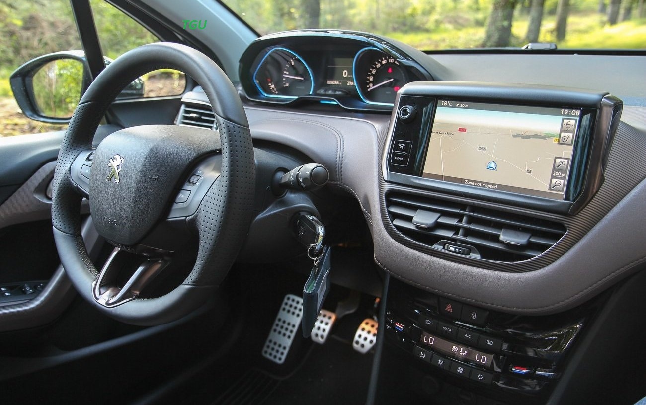 удобная ли посадка в peugeot 2008 удобная ли посадка в peugeot 2008