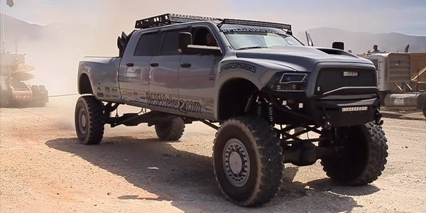 Dodge Ram 3500 6x6