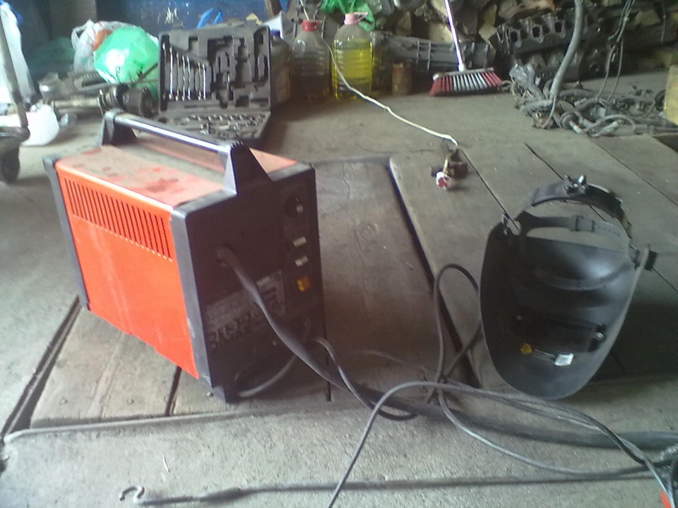 Насупила весна! Поигрались сваркой. Выворот колес. — Nissan 180SX, 1,8 ...