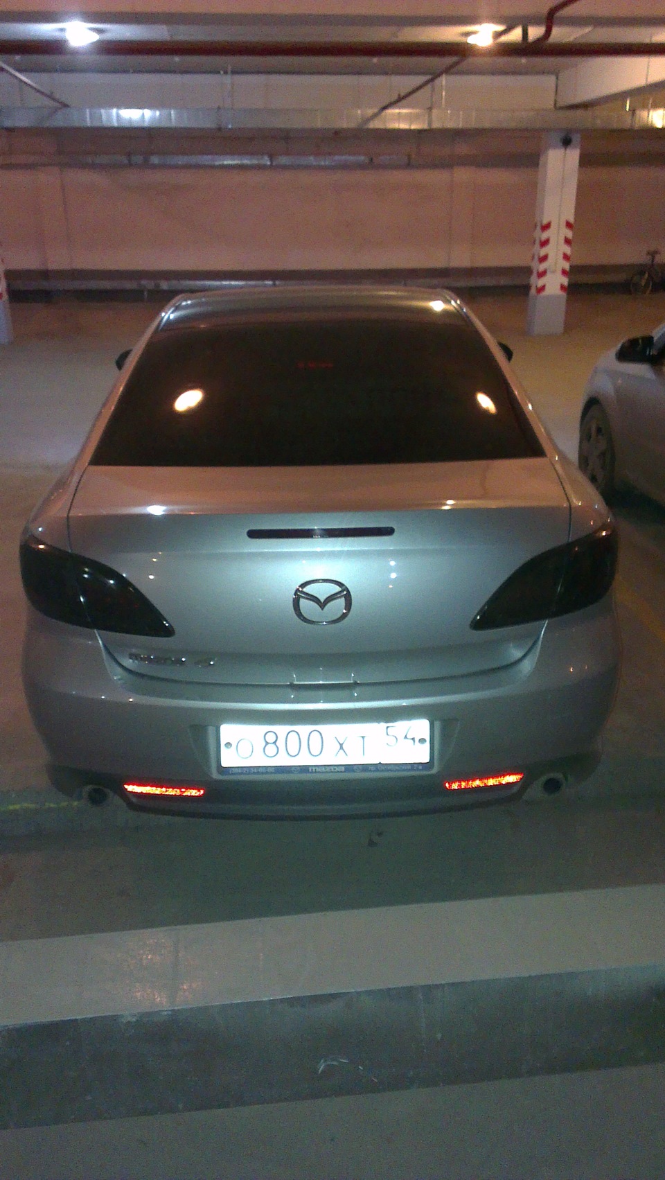 Тонировка задних фонарей — Mazda 6 (2G) GH, 2 л, 2010 года | своими руками  | DRIVE2