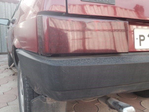 Как выправить бампер на ниве. Выпрямить задний бампер. Подтяжка заднего бампера ваз 2109. Светодиодная балка на ваз 2107 на бампер. Выпрямить задний бампер.