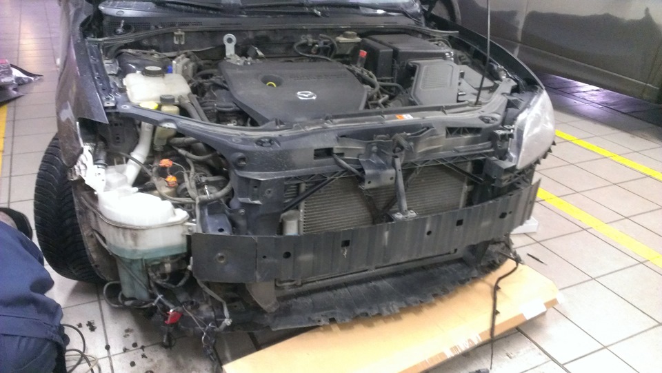 Разборка — Mazda 3 (1G) BK