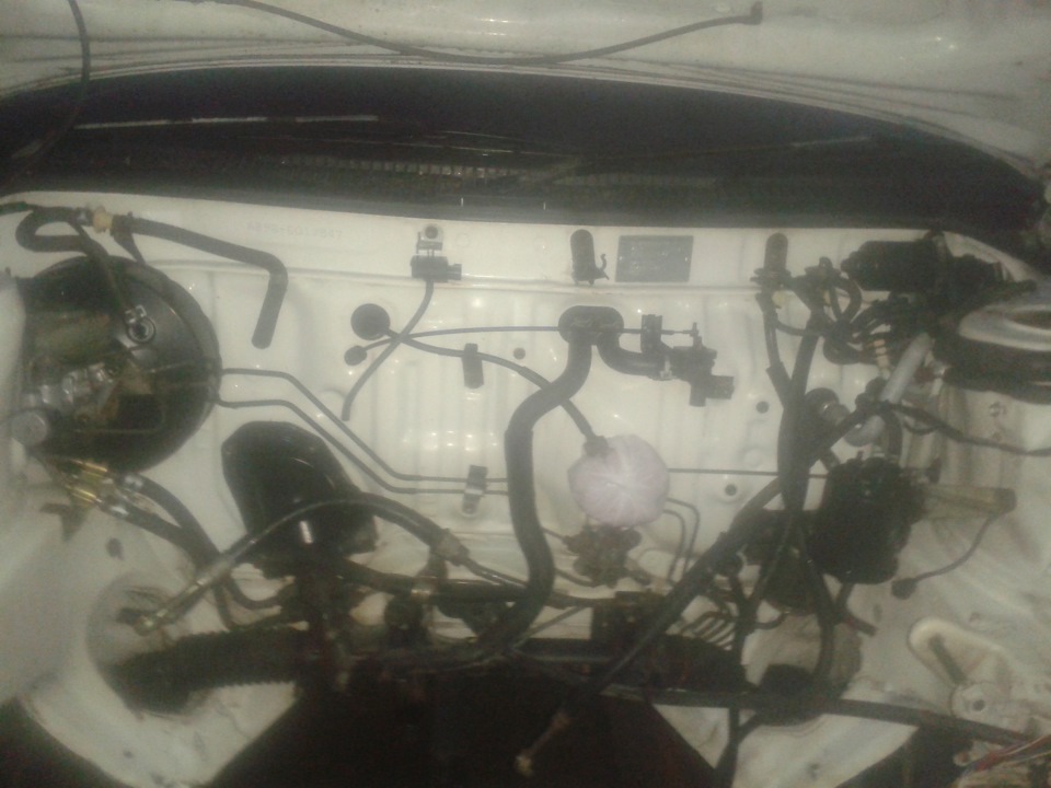 Фото в бортжурнале Toyota Sprinter (90)