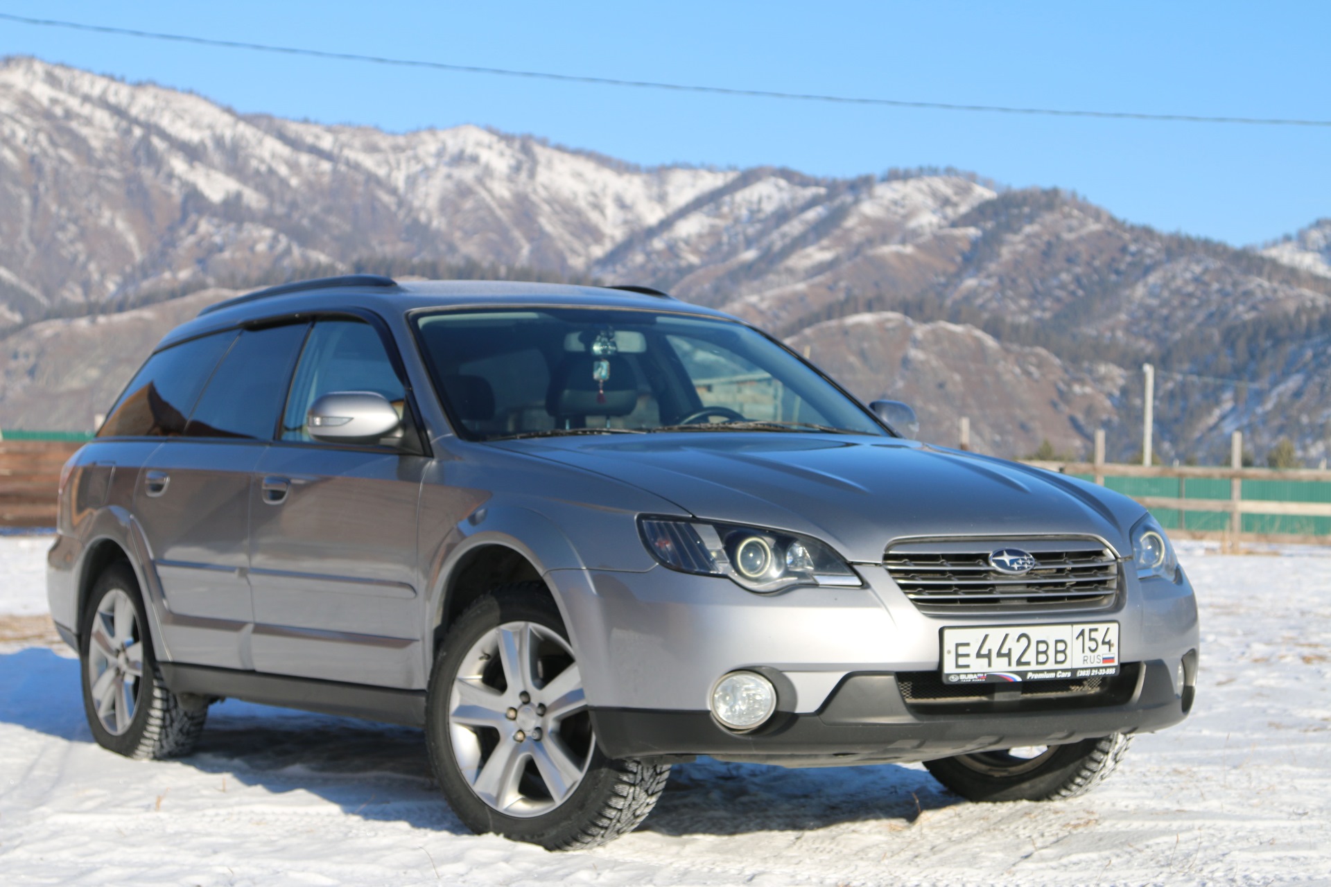 Купить субару аутбек 2.5. Субару Аутбек 2008. Subaru Outback 2. Subaru Outback 2.5. Subaru Legacy Outback 2008.