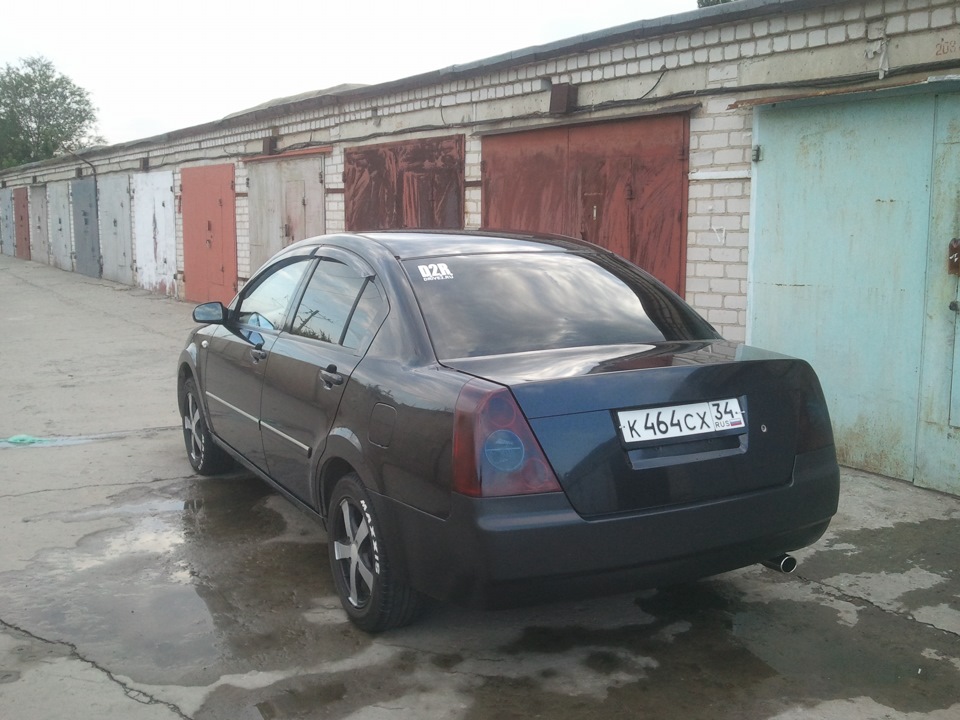 тонирование фонарей, обновление покраски суппортов и надписей на шинах ...