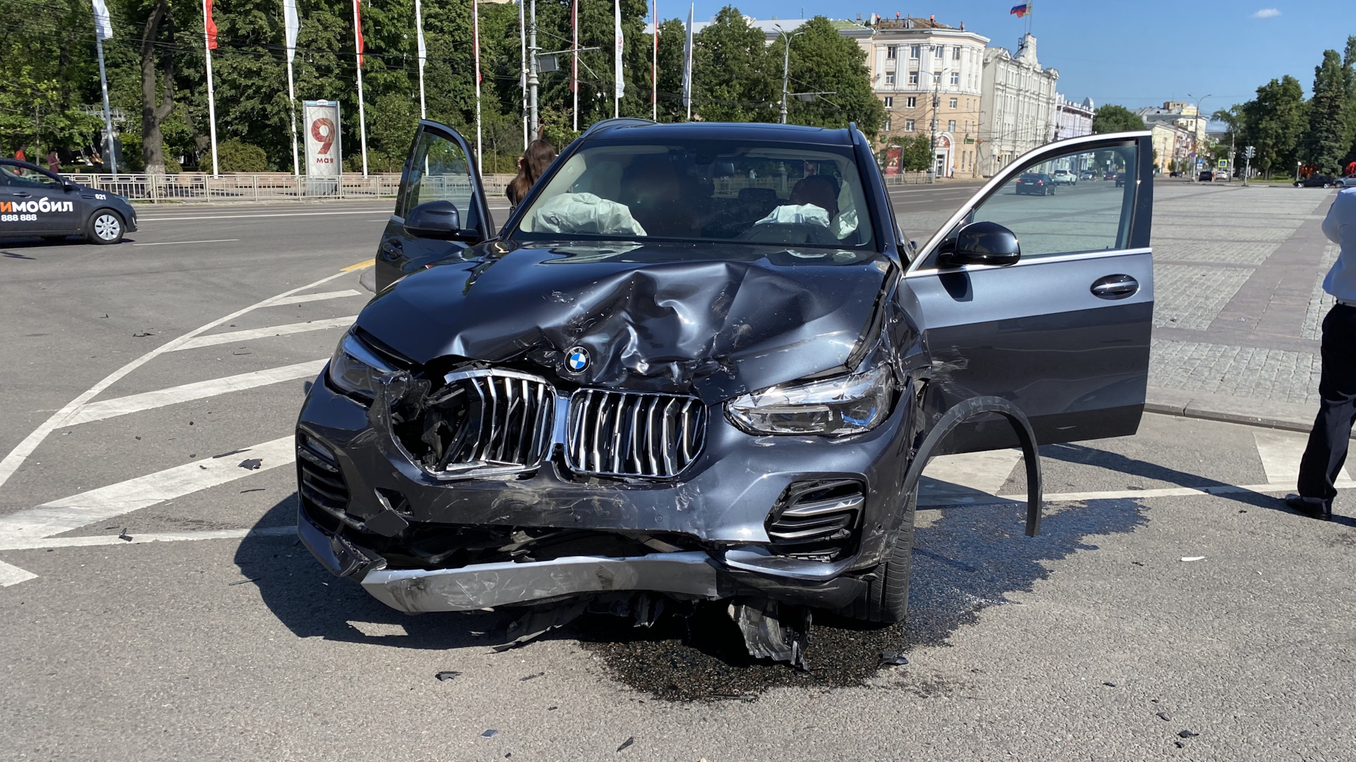 BMW x5m crash