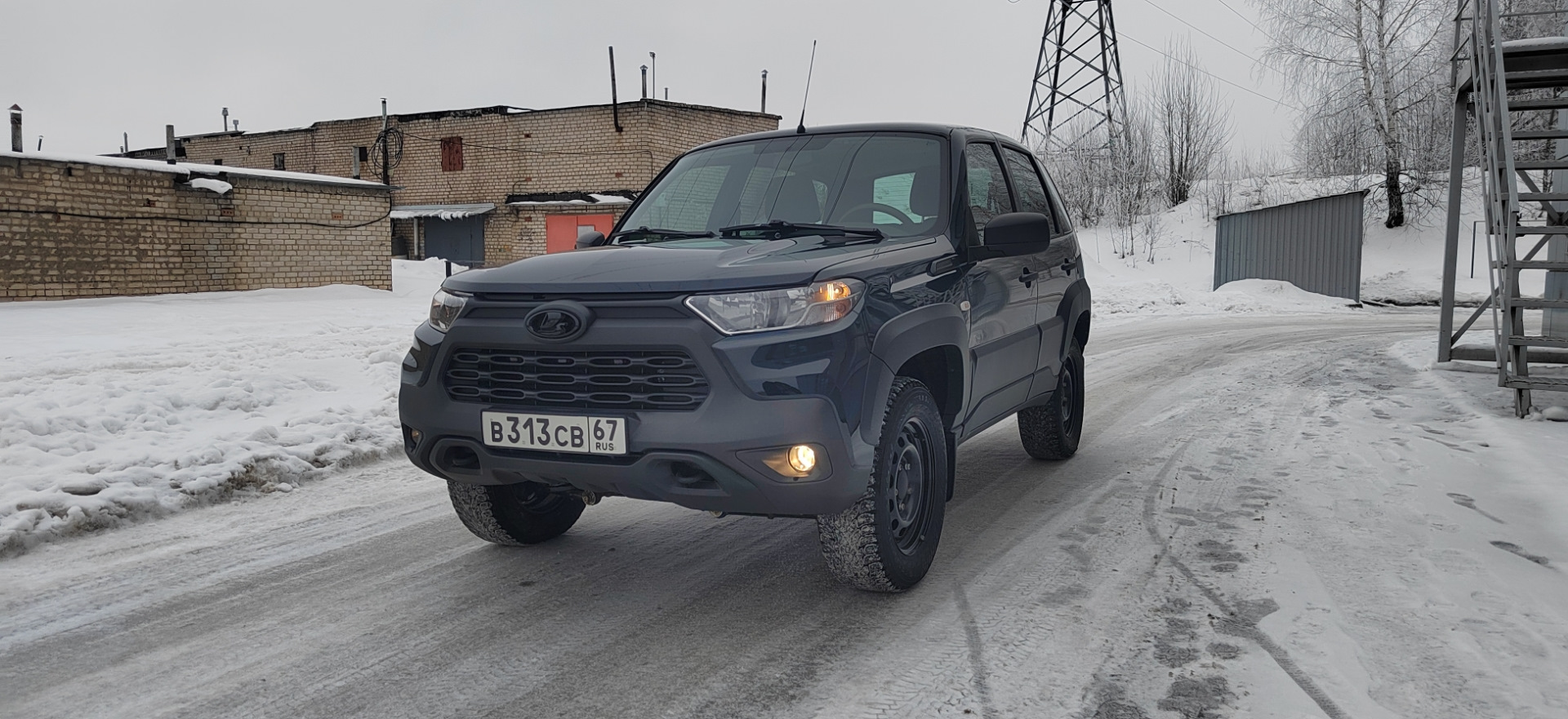 Рамка Птф Нива Тревел Купить