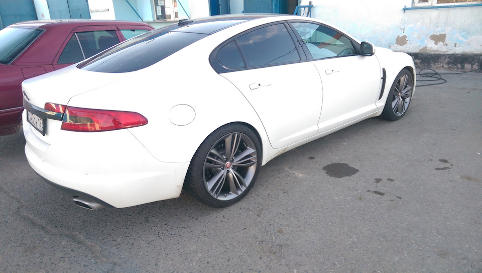 Фото в бортжурнале Jaguar XF (1G)