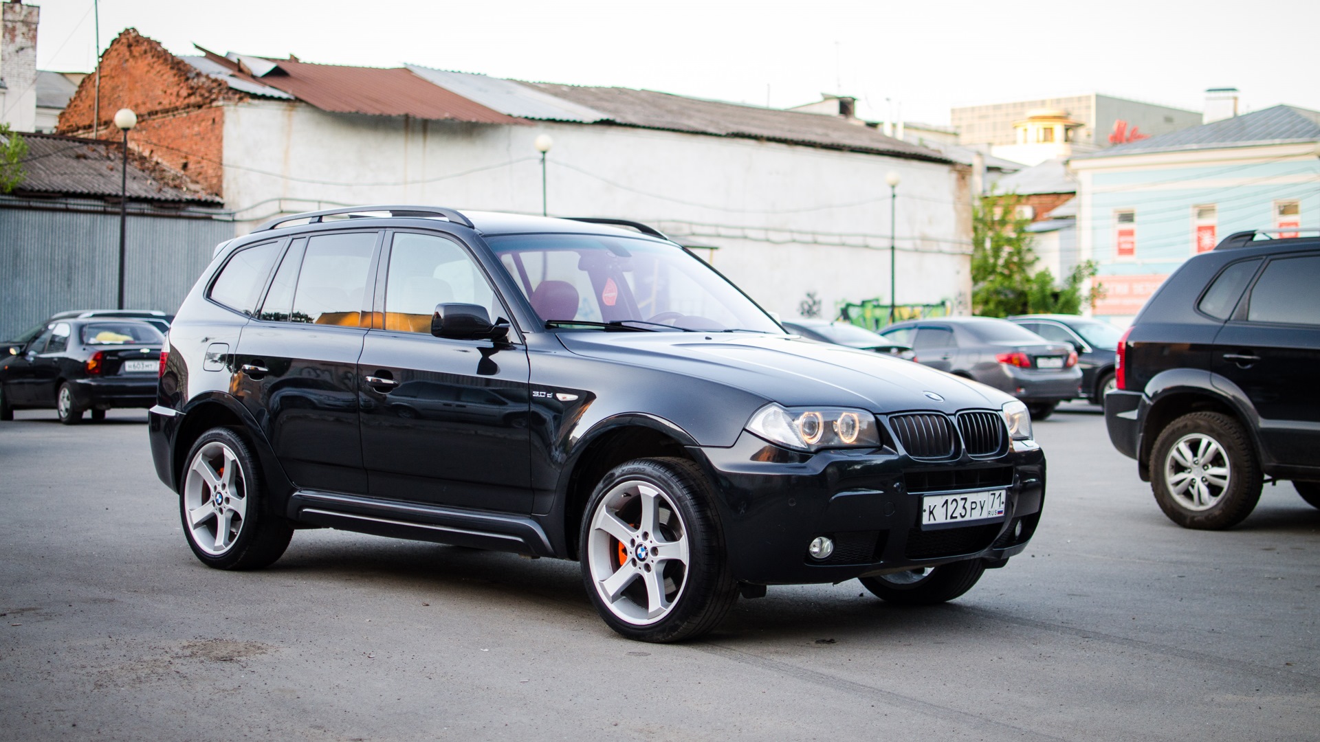 Диски х3 е83. BMW x3 e83. BMW x3 e83 Black. BMW x3 e83 Рестайлинг. BMW x3 e83 Limited Sport Edition.