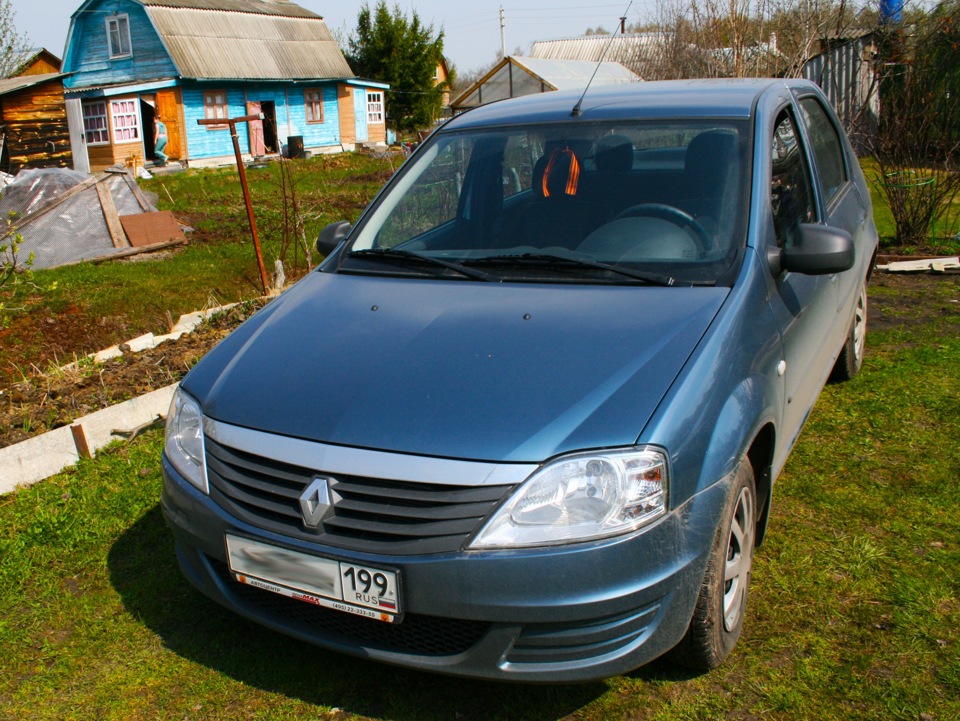 Renault sr. Рено Логан (SR) 2006. Renault Logan SR 2010. Renault Logan SR 2006. Рено Логан SR 2008 цвет мокрый асфальт.