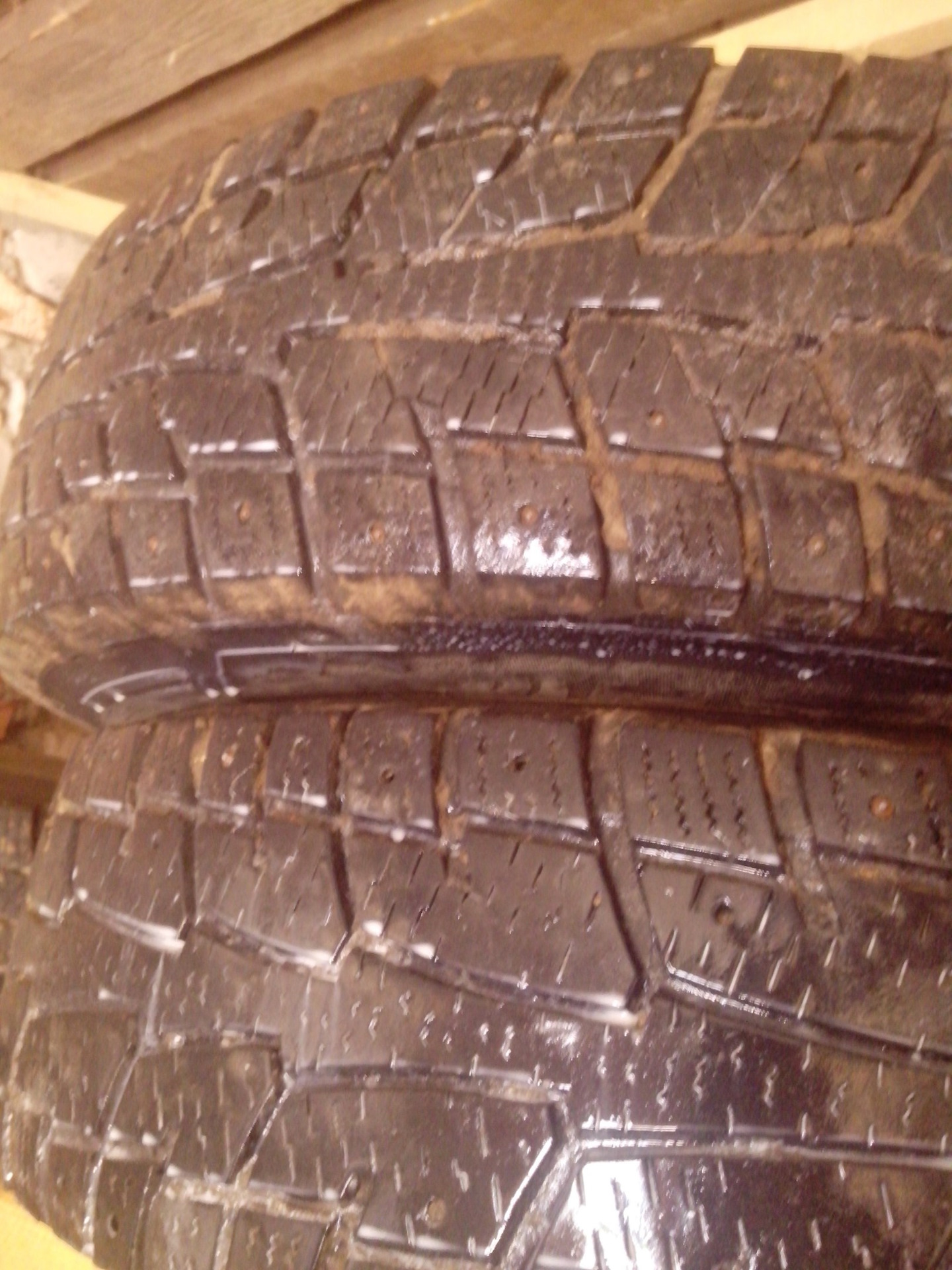 Барыгопост Шины зима 215-70-16 — Ford Transit (7G), 2,2 л, 2011 года ...