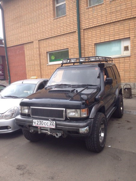 Isuzu Bighorn off Road