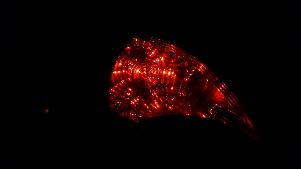 Замена ламп Стоп-сигналов — Opel Antara, 3,2 л, 2011 года | электроника ...