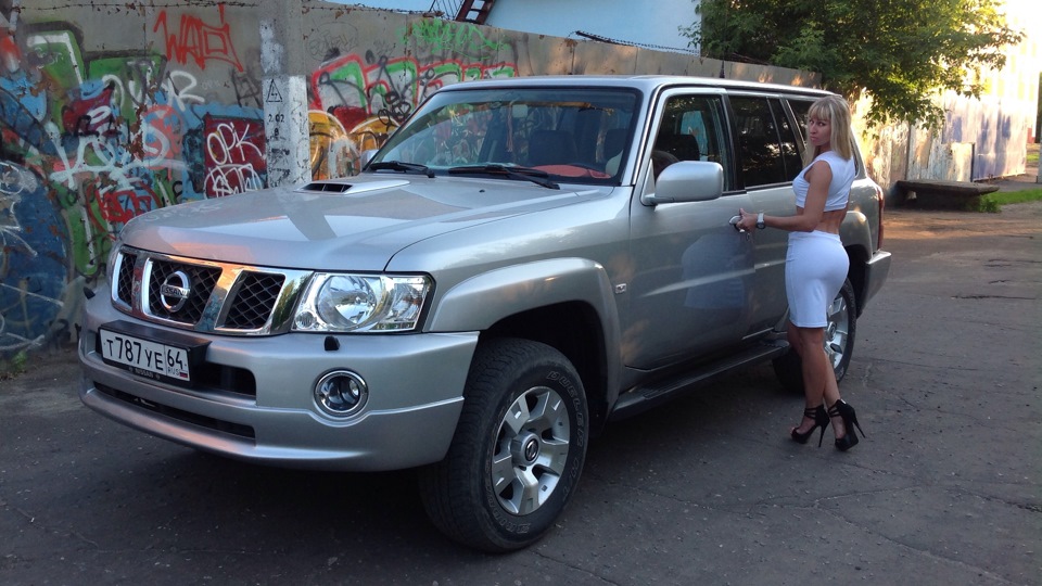 Купить б/у Nissan Patrol V (Y61) Рестайлинг 3.0d AT (160 л.с.) 4WD дизель автома