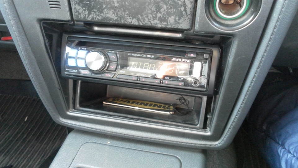 Головное Alpine CDE-110UB — Toyota Mark II (70), 1,8 л., 1984 года ...