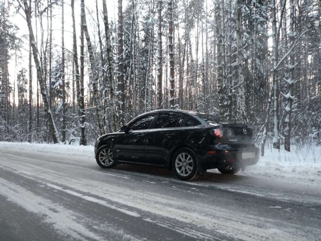 Зимняя фотосессия в лесу. — Mazda 3 (1G) BK, 2 л, 2006 года | фотография |  DRIVE2