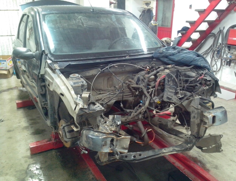 жесть рено логан 2008г.в — Lada Калина хэтчбек, 1,6 л, 2007 года ...