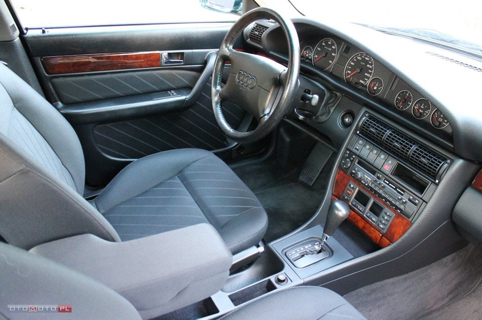 Контрольный выстрел (валерьянку БРАТЬ) - Audi A6 (C4), 2,6 л, 1996 года наблюд