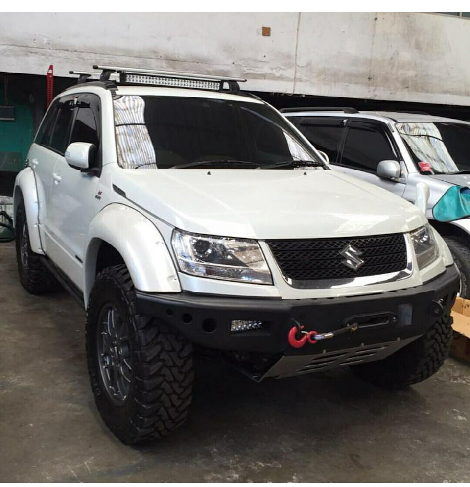 Suzuki Grand Vitara 2008 off Road Tuning