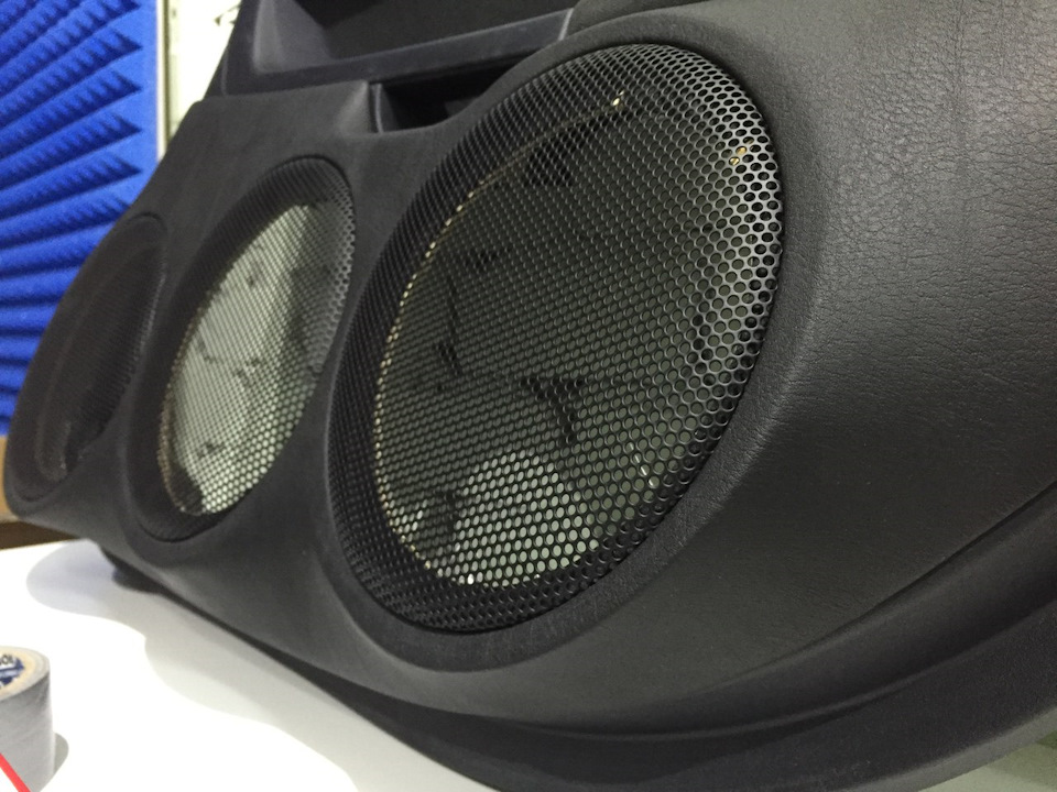 Обшивки под громкий фронт — Mitsubishi Lancer X, 2 л, 2008 года ...