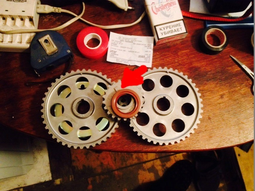 Порвало ремень ГРМ — Lada 21121, 1,7 л, 2004 года | помощь на дороге ...