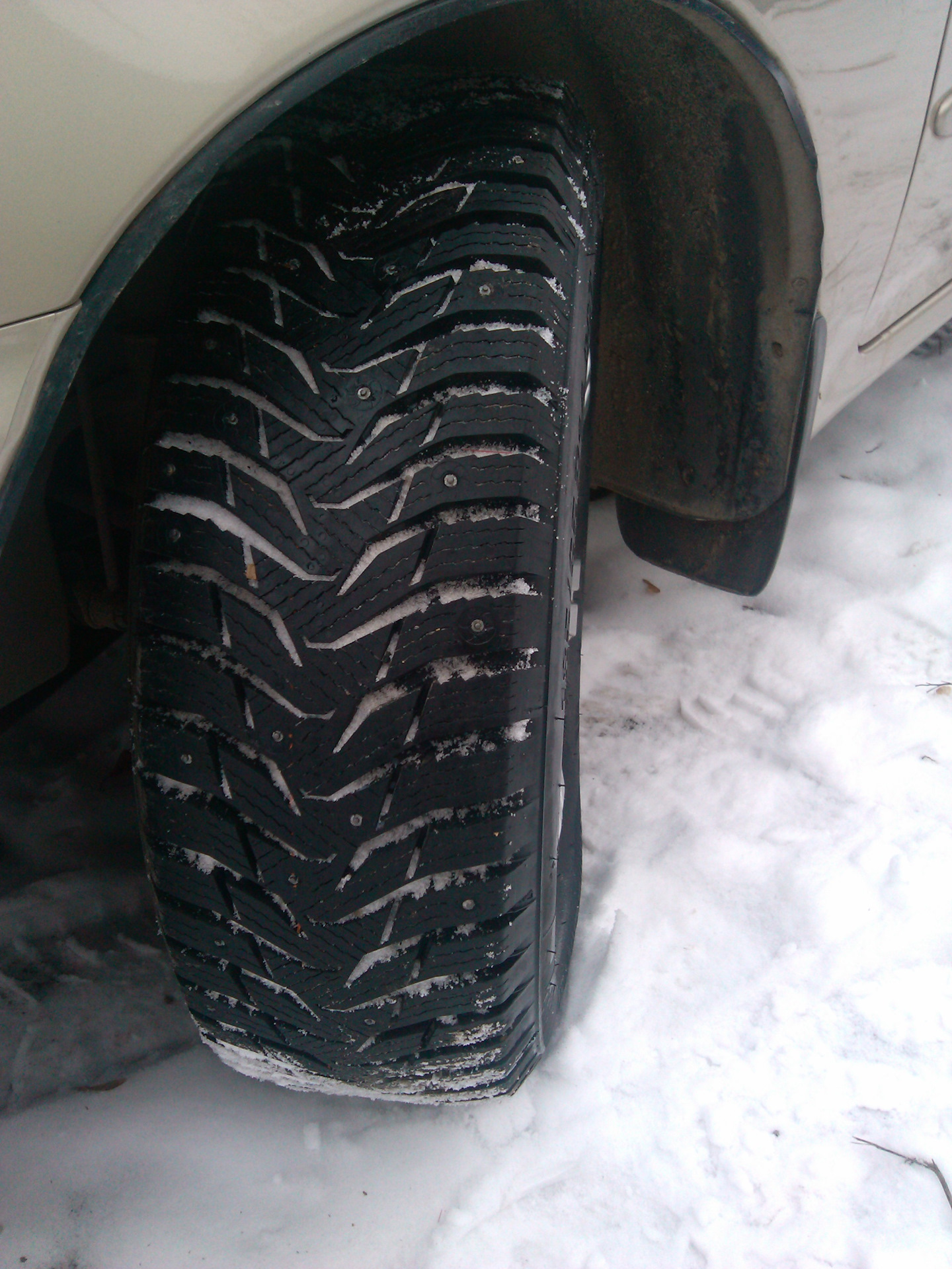 Kumho wintercraft ice wi32 xl. Кумхо Винтер крафт айс wi31. Kumho WINTERCRAFT Ice wi31 175/65 r14 82t. Kumho 215/60 r16 99t WINTERCRAFT Ice wi31. 155/70р13 Kumho WINTERCRAFT Wi-31 75q шип.-3202 руб.