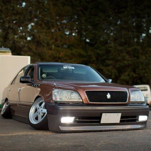 Toyota Crown 171 stance