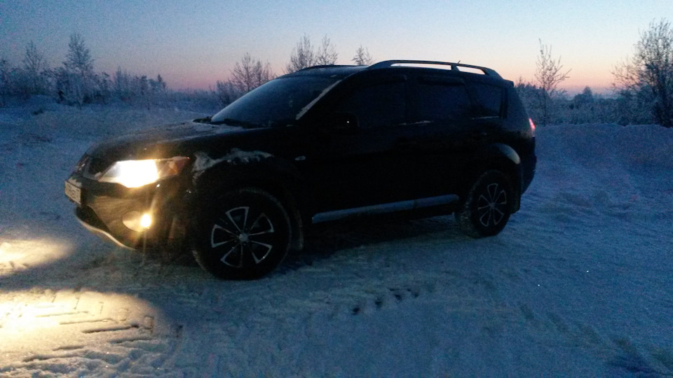 Фото в бортжурнале Mitsubishi Outlander XL