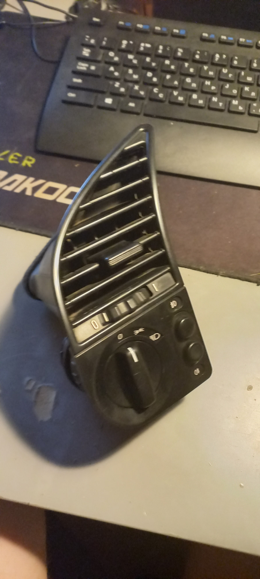 Почему не горит приборка? Проблемы и разборка выключателя света — BMW 3 ...