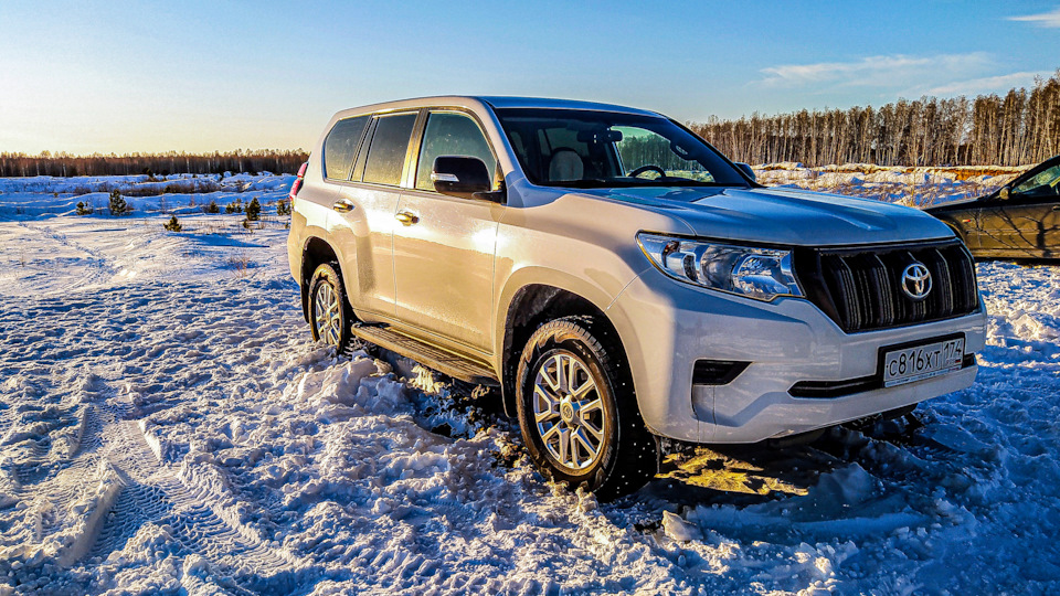 Toyota Land Cruiser Prado 150-series 2.7 бензиновый 2018 | Прадо на ...