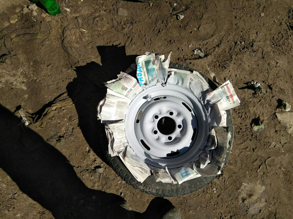 Покраска колес серебрянкой — ИЖ 21251, 1,5 л, 1989 года | колёсные ...