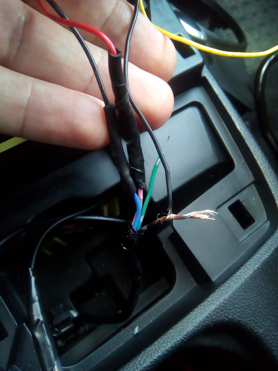 Подключение "антирадара" к шайбе 4WD. — Mitsubishi ASX, 1,6 л, 2014 ...