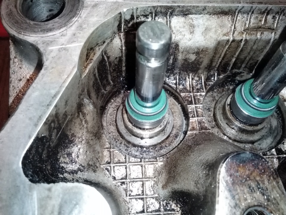 a703bdcs 960 Как крепится клапан на гбц