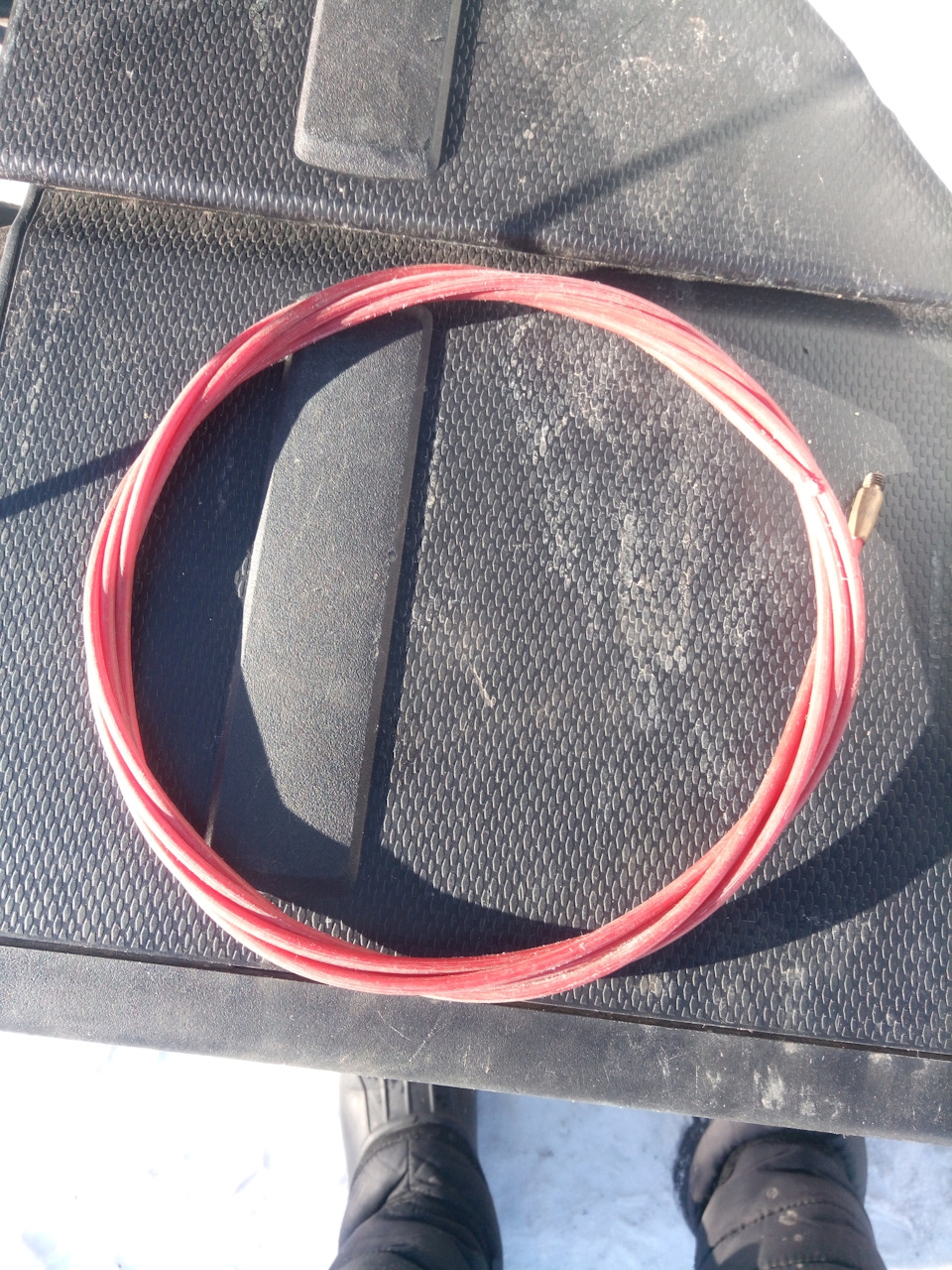 Проводка из под капота в салон. — Mitsubishi Outlander XL, 3 л, 2008 ...