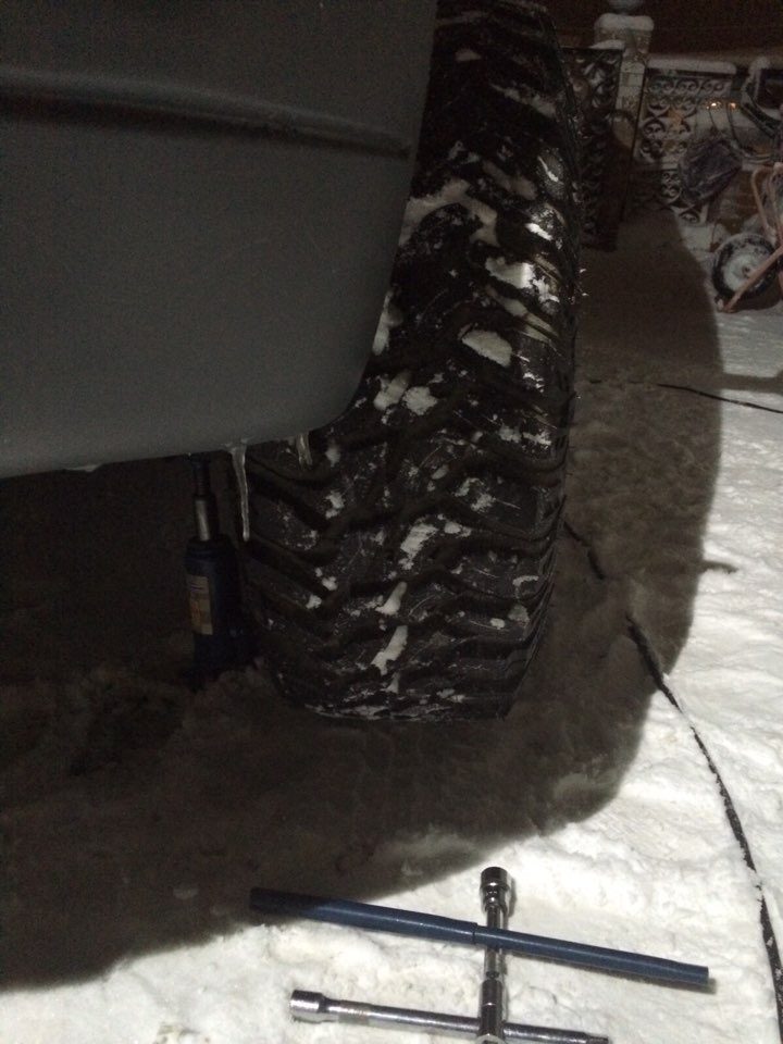 На сколько надо поднять кузов от рамы? Подскажите — ГАЗ Соболь, 2,7 л ...