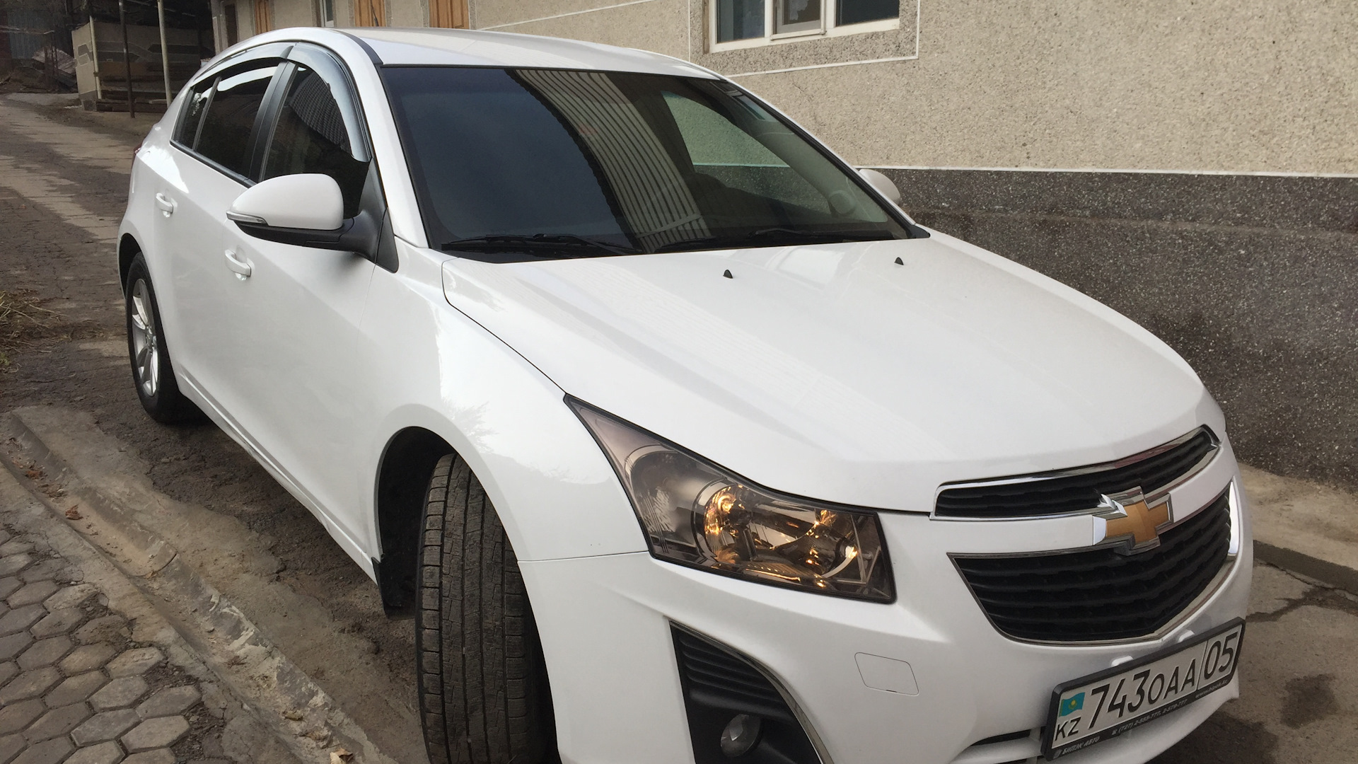 Chevrolet Cruze 2013 1 8