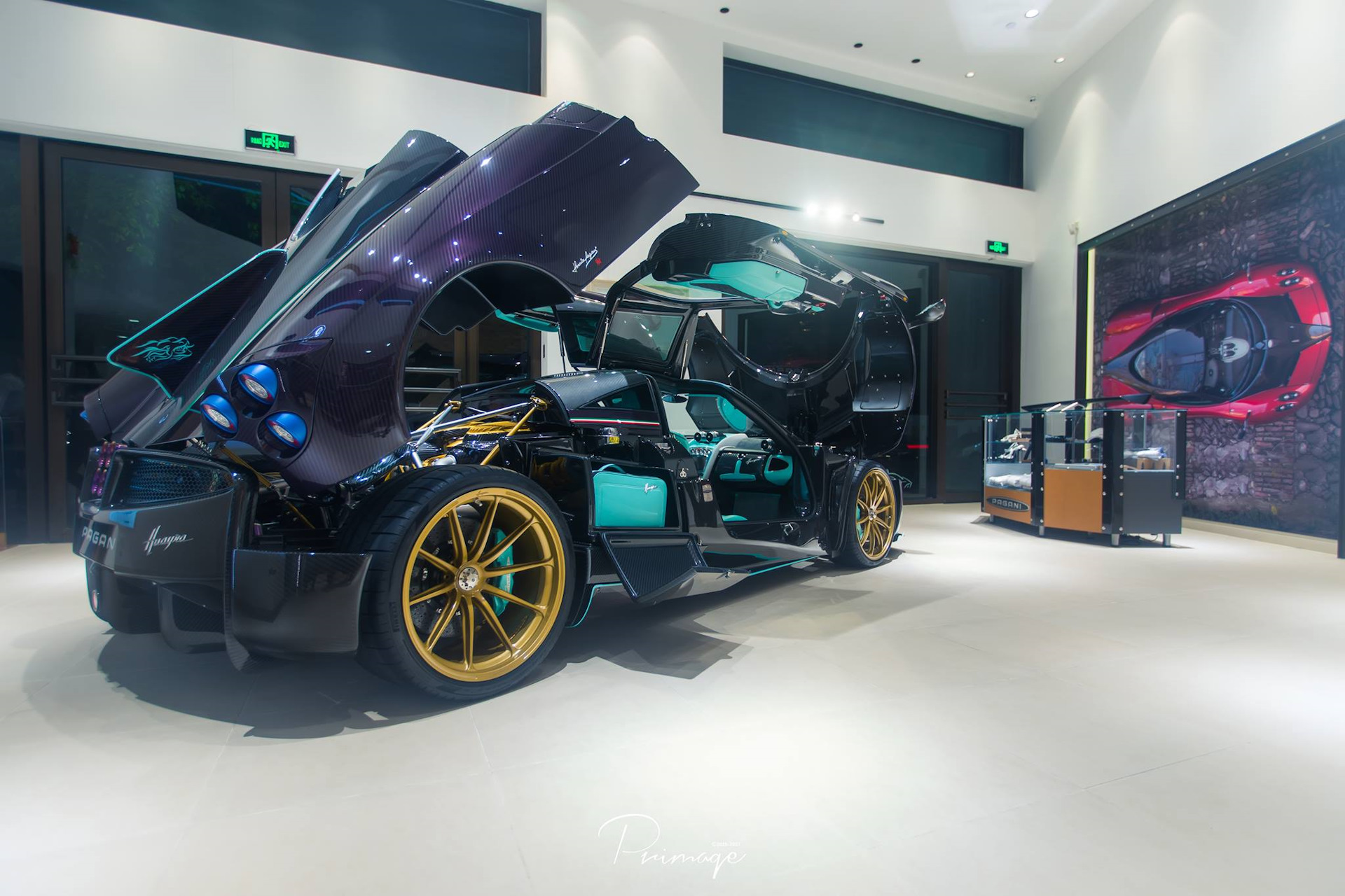 Pagani Huayra С„РёРѕР»РµС‚РѕРІС‹Р№