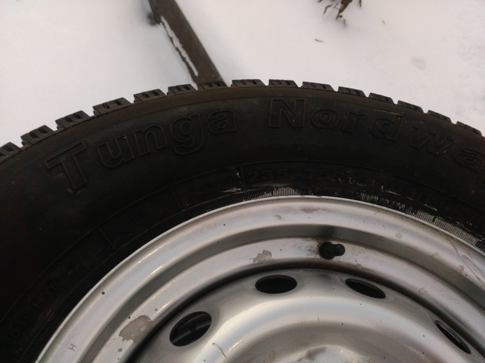 теперь я на шипах или зима подкралась не заметно — Lada 4x4 3D, 1,7 л ...