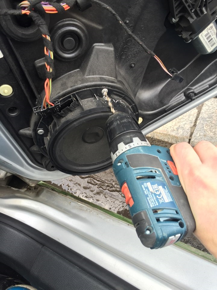 Замена динамика — Volkswagen Golf Mk6, 1,4 л, 2009 года | автозвук | DRIVE2