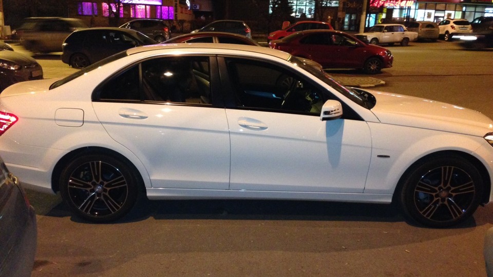Немецкий трактор — Mercedes-Benz C-Class (W204), 1,6 л, 2013 года ...
