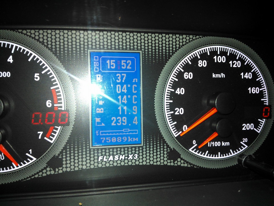 Пневмогидравлический упор капота и комбинация приборов FLASH X3 — LADA ...