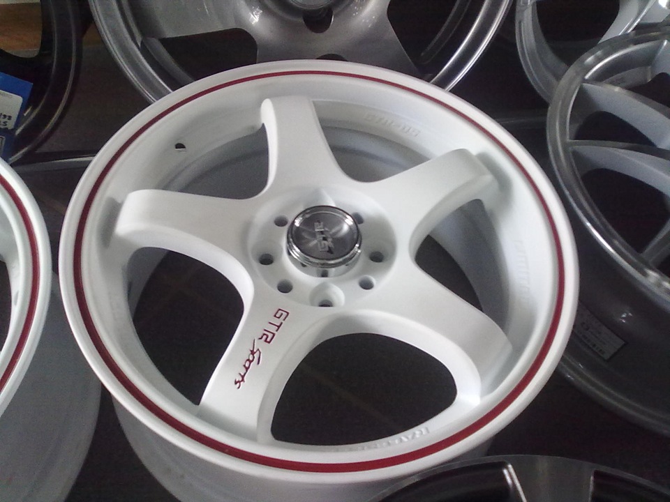 Gtr sports. Sakura GTR Sport r16. GTR r16 диски Sport 4.98. GTR Sport r16 на ВАЗ. Диски GTR Sport r16 4x114.3.