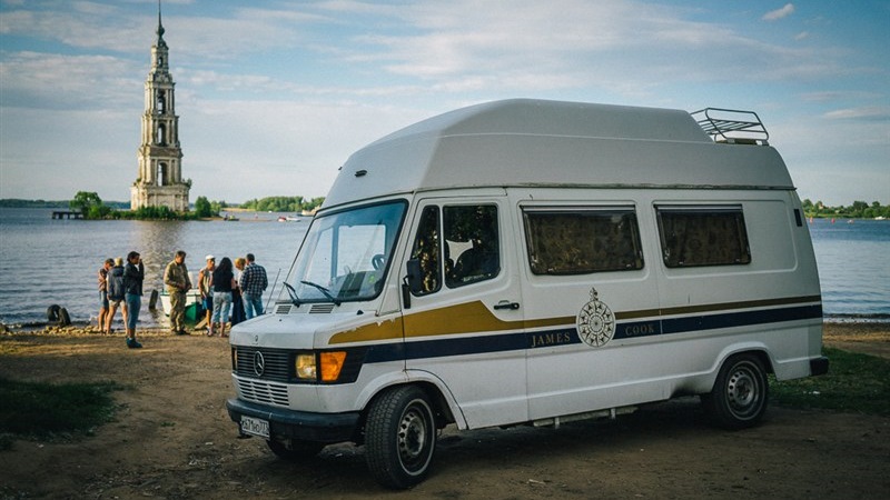 Mercedes Westfalia James